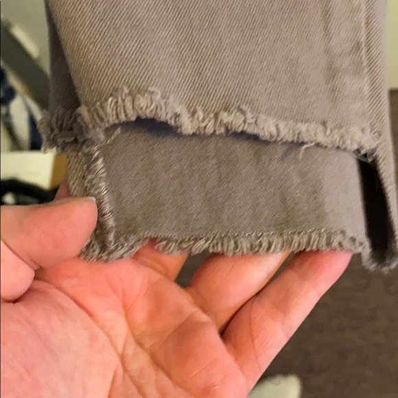 Guess jeans. Brown colour - Picture 2 of 5